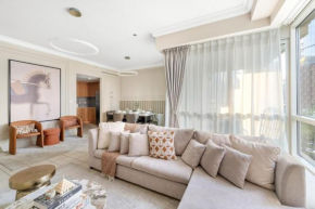 FIRST CLASS 3BR Luxurious Marina Escape